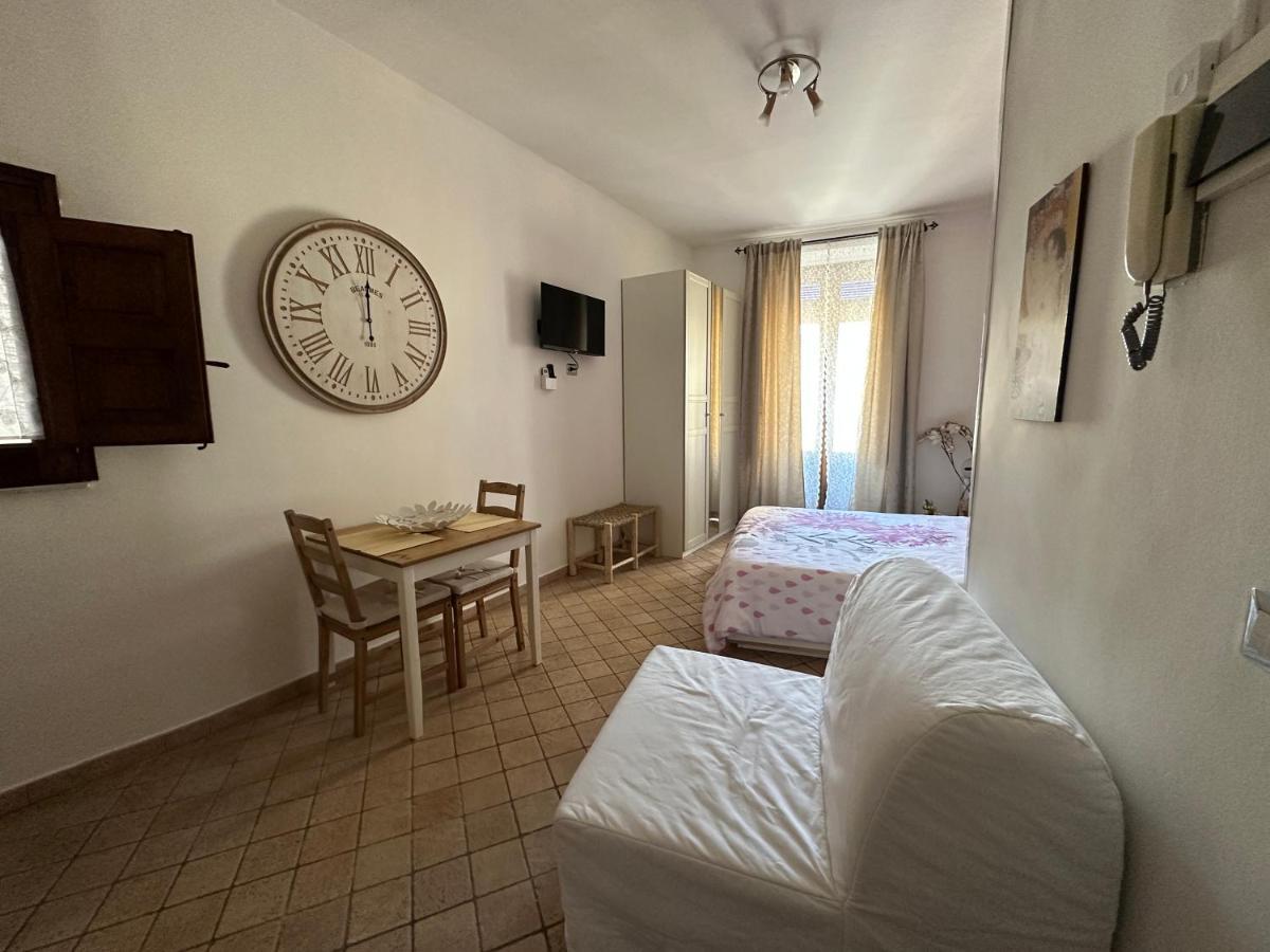 The Civita Apt Town Center Катания Екстериор снимка